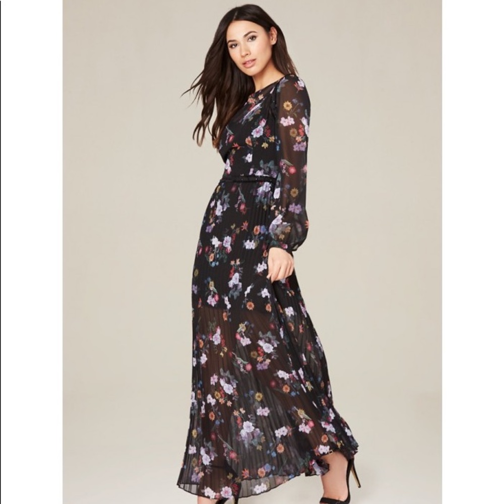 🌹bebe🌹 Black Print Pleated Maxi Dress⚜️
